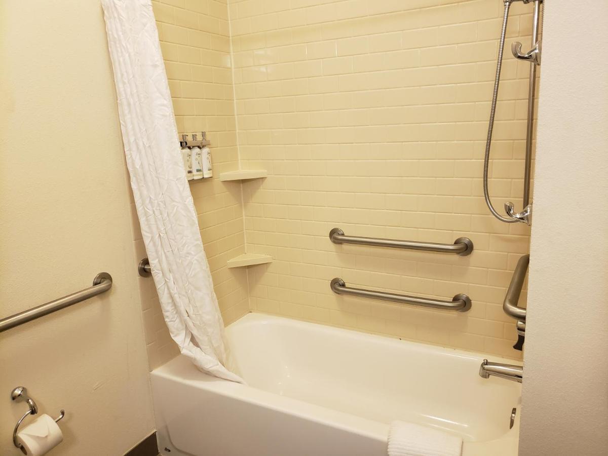 Candlewood Suites Morgantown-Univ West Virginia By Ihg Westover Екстер'єр фото