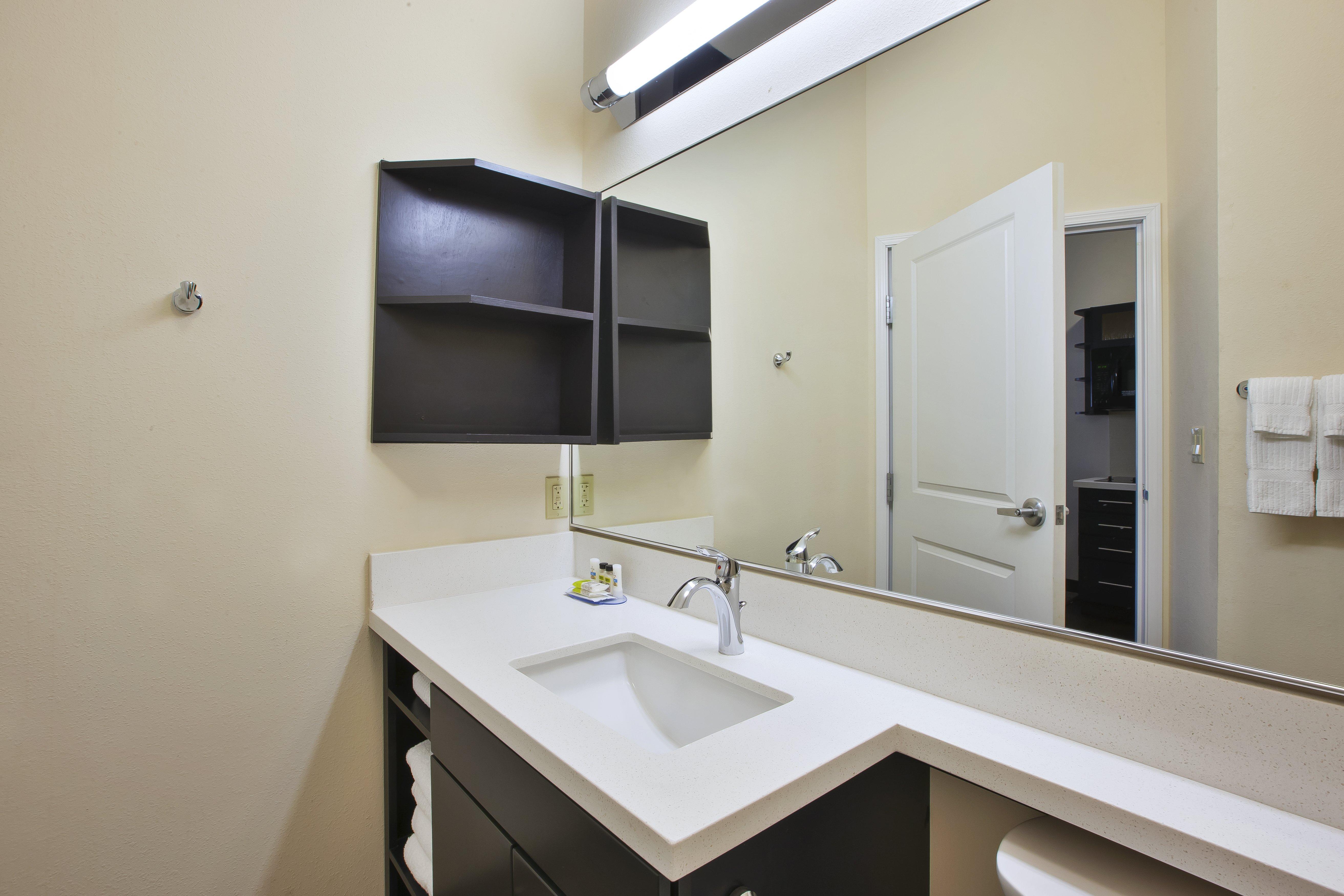 Candlewood Suites Morgantown-Univ West Virginia By Ihg Westover Екстер'єр фото