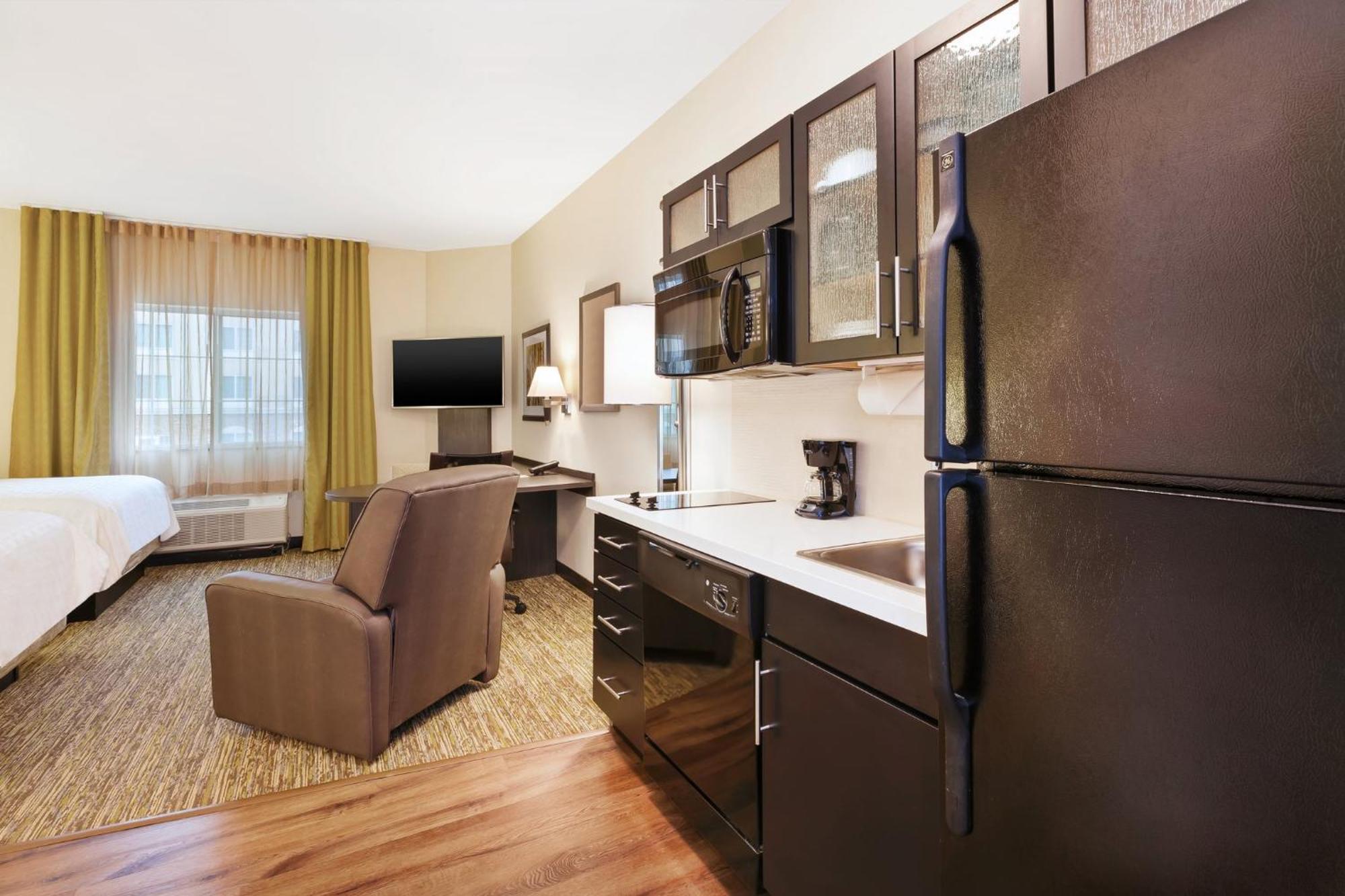 Candlewood Suites Morgantown-Univ West Virginia By Ihg Westover Екстер'єр фото